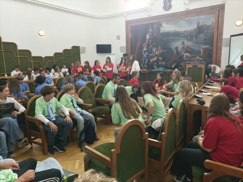 diákigazgató-választás és kommunikációs verseny